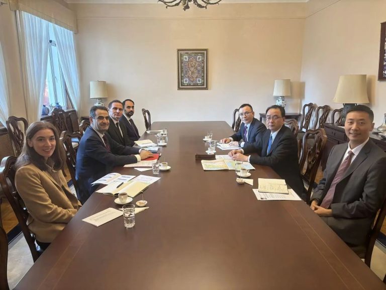 331567b9ad5bef78fb9cfebb318c3166