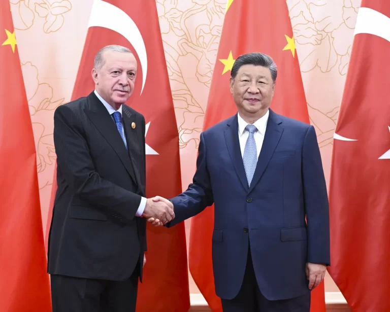 68b44c15a3108622d640a561