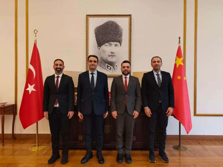 218e05a8dfec7aee1bc27ef31af19c43